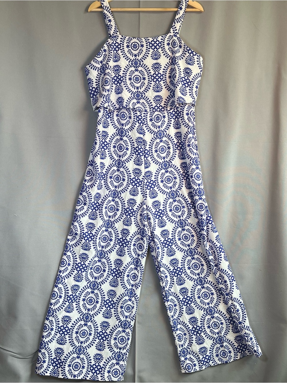 White and Blue Printed Wide-Leg Jumpsuit Romper M with Chest Overlay & back zip